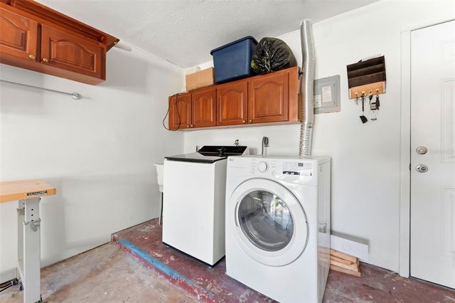 105 E DAVIS BOULEVARD B, Tampa, FL 33606