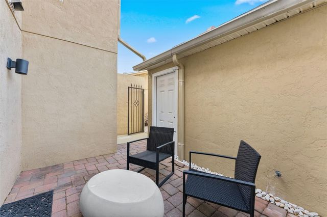 105 E DAVIS BOULEVARD B, Tampa, FL 33606