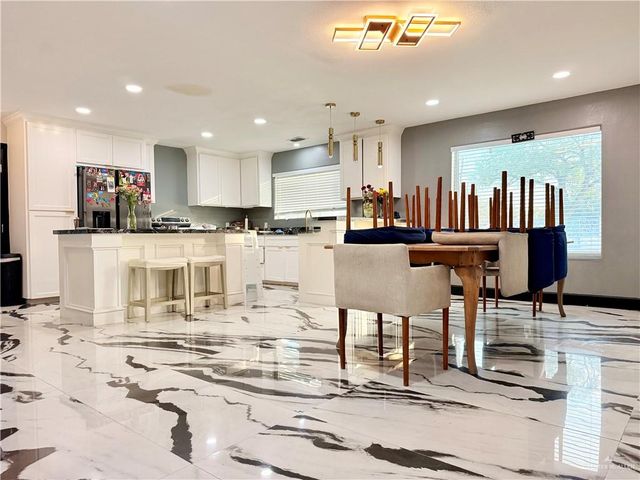 940 W Mile 3 Road, Mission, TX 78573