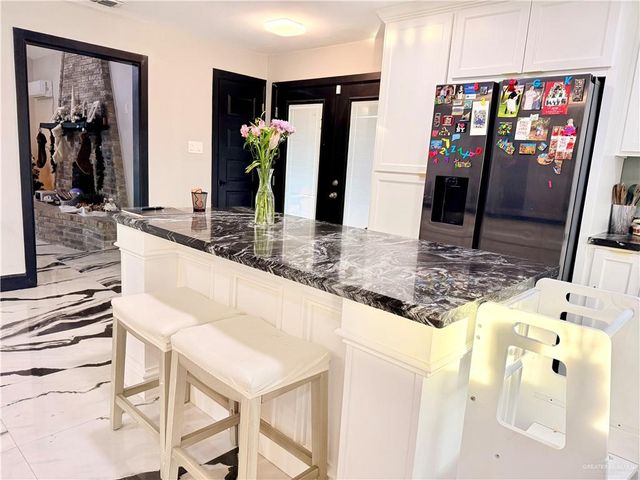 940 W Mile 3 Road, Mission, TX 78573