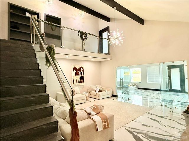 940 W Mile 3 Road, Mission, TX 78573