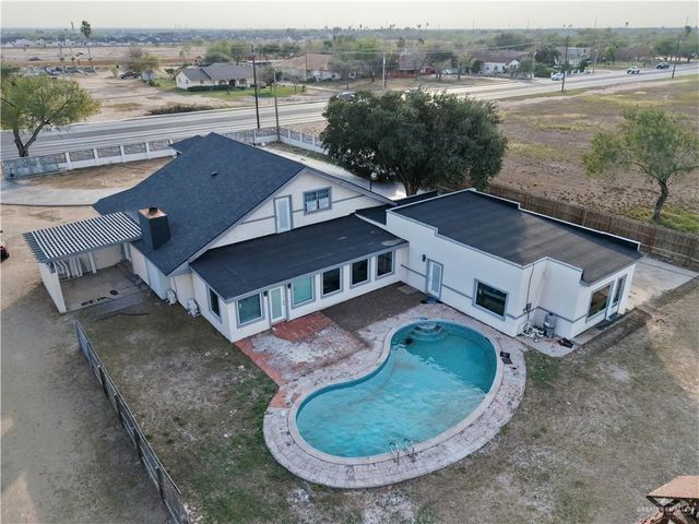 940 W Mile 3 Road, Mission, TX 78573