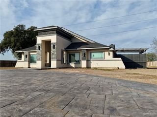 940 W Mile 3 Road, Mission, TX 78573