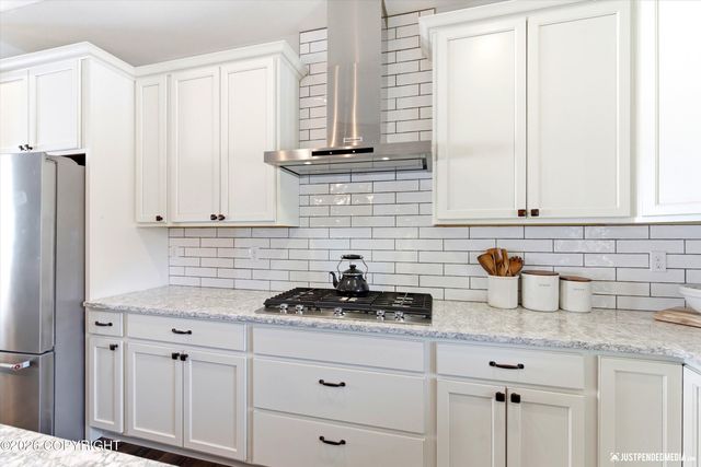 25413 Mc Intyre Road, Eagle River, AK 99577