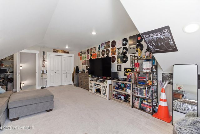 25413 Mc Intyre Road, Eagle River, AK 99577