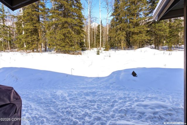25413 Mc Intyre Road, Eagle River, AK 99577
