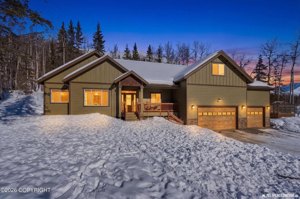25413 Mc Intyre Road, Eagle River, AK 99577