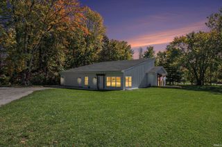 17303 Ireland Road, South Bend, IN 46614