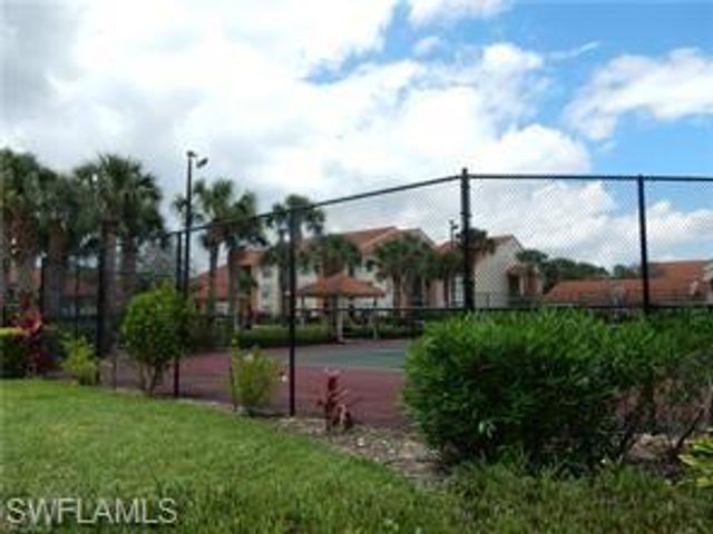 13555 Eagle Ridge DR 912, Fort Myers, FL 33912