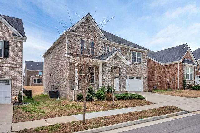 4241 Magnolia Farms Dr, Hermitage, TN 37076