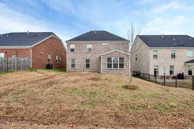 4241 Magnolia Farms Dr, Hermitage, TN 37076