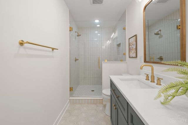 3730 Simpson Avenue, Fairfax, OH 45227