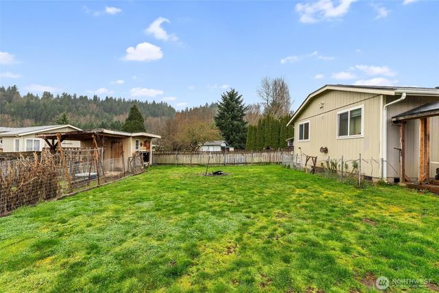 510 Brown Street SE, Orting, WA 98360