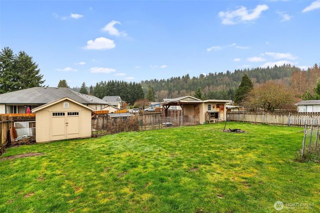 510 Brown Street SE, Orting, WA 98360