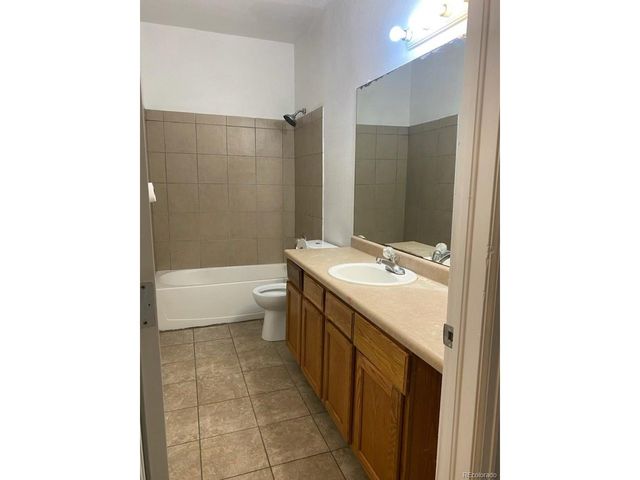 4580 W Alameda Ave, Denver, CO 80219