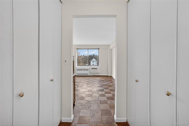 25 Lake Street 6F, White Plains, NY 10603