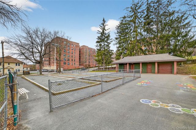 25 Lake Street 6F, White Plains, NY 10603