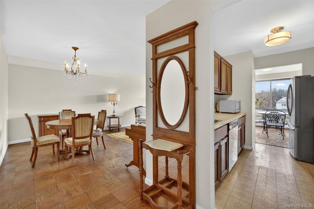 25 Lake Street 6F, White Plains, NY 10603