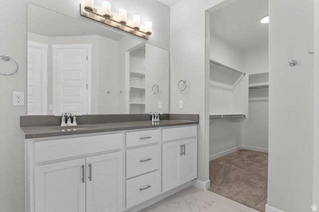 2254 N HOODED CRANE DR, Clinton, UT 84015