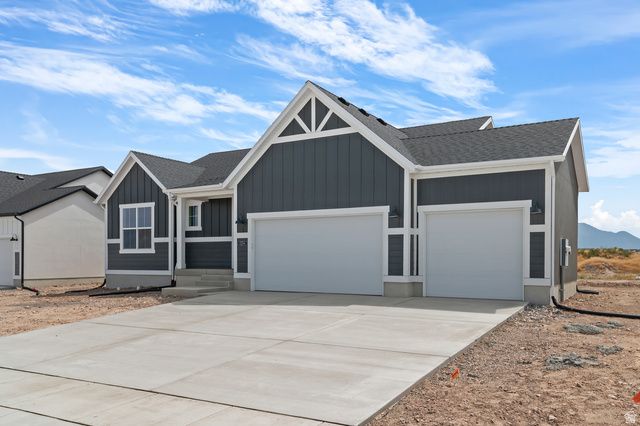 2254 N HOODED CRANE DR, Clinton, UT 84015