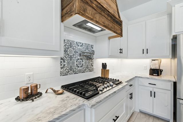 1403 N Fm 113, Weatherford, TX 76088
