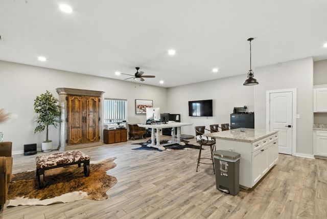 1403 N Fm 113, Weatherford, TX 76088