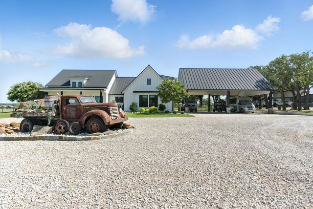 1403 N Fm 113, Weatherford, TX 76088
