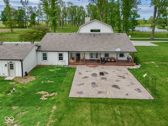 5391 E 700 N, Franklin, IN 46131
