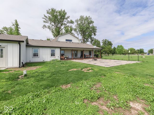 5391 E 700 N, Franklin, IN 46131