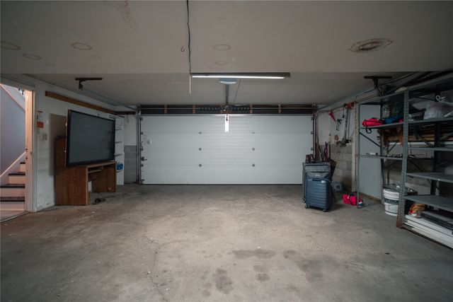 320 34th Street, West Des Moines, IA 50265