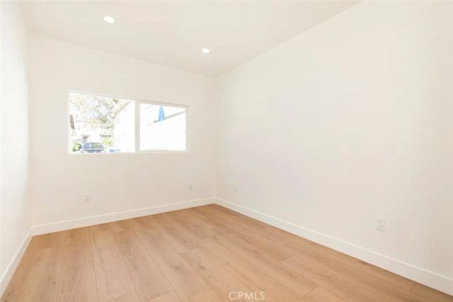 13932 Vanowen Street, Van Nuys, CA 91405