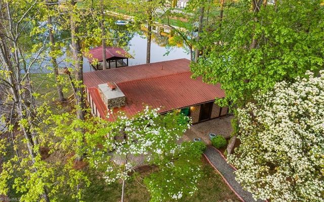 3908 Waterton Road, Summerfield, NC 27358
