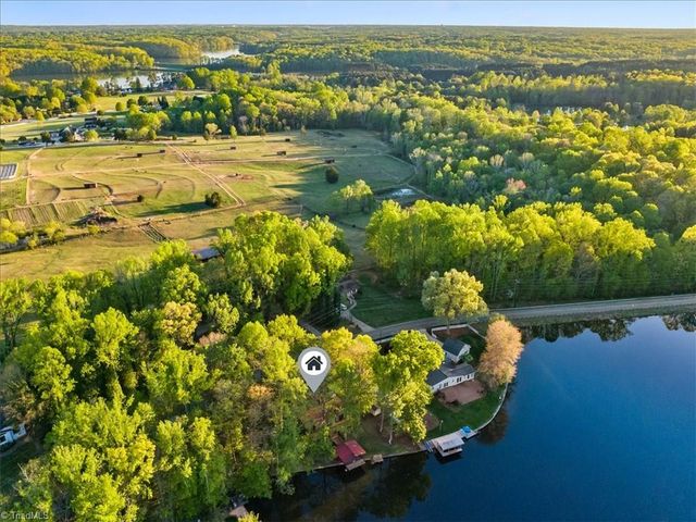 3908 Waterton Road, Summerfield, NC 27358