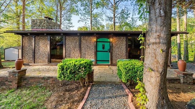 3908 Waterton Road, Summerfield, NC 27358