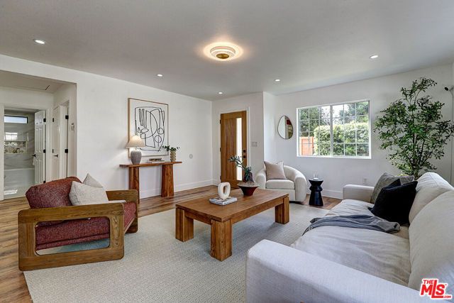 11948 Culver Drive, Culver City, CA 90230