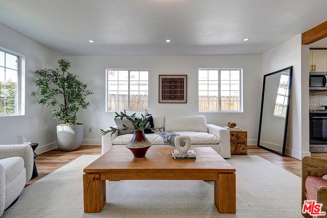 11948 Culver Drive, Culver City, CA 90230
