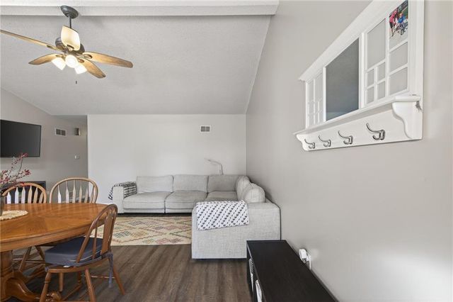 1325 N Harvey Drive, Olathe, KS 66061