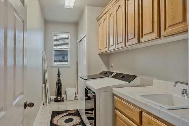 1600 Manasco Cir, Folsom, CA 95630