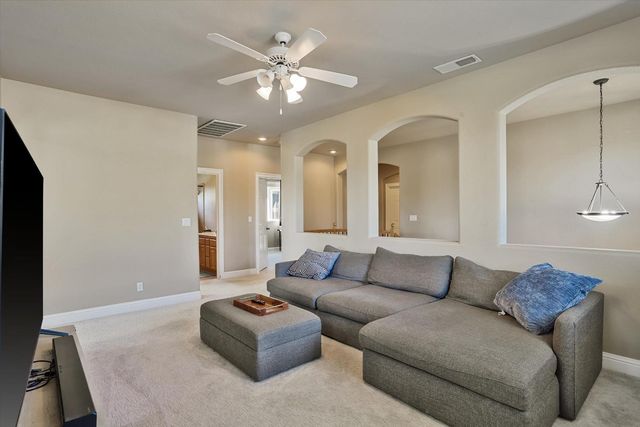 1600 Manasco Cir, Folsom, CA 95630