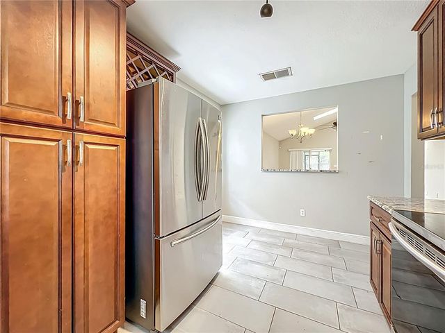 141 EDGEWATER CIRCLE, Sanford, FL 32773