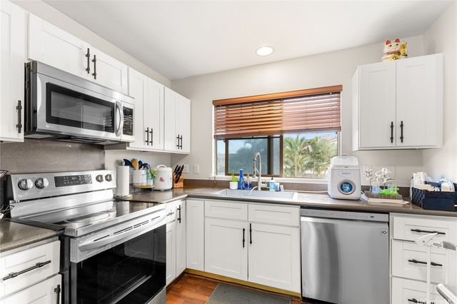 91-1179 Kaiau Avenue 803, Kapolei, HI 96707