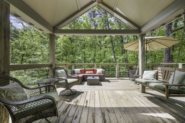 484 Deer Lick Trail, Monteagle, TN 37356