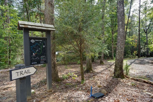484 Deer Lick Trail, Monteagle, TN 37356
