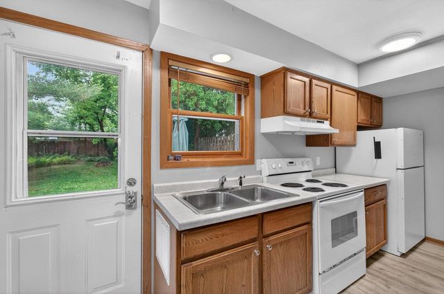 612 S Brooks Street, Madison, WI 53715