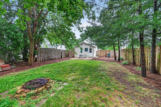 612 S Brooks Street, Madison, WI 53715