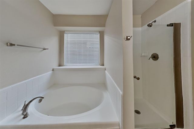 22819 Williamschase Drive, Katy, TX 77449