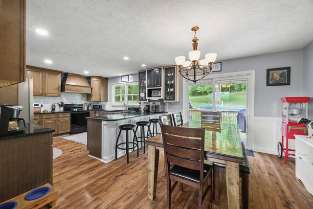 6268 Highway 100, W, Centerville, TN 37033