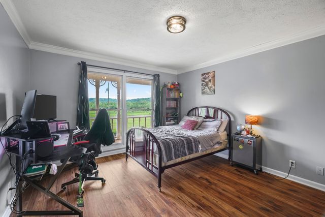 6268 Highway 100, W, Centerville, TN 37033