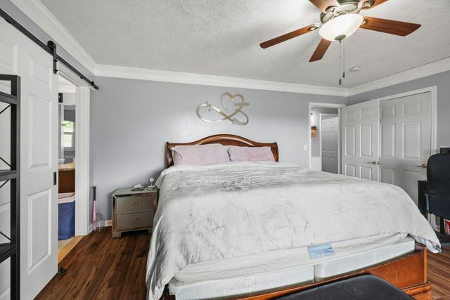 6268 Highway 100, W, Centerville, TN 37033