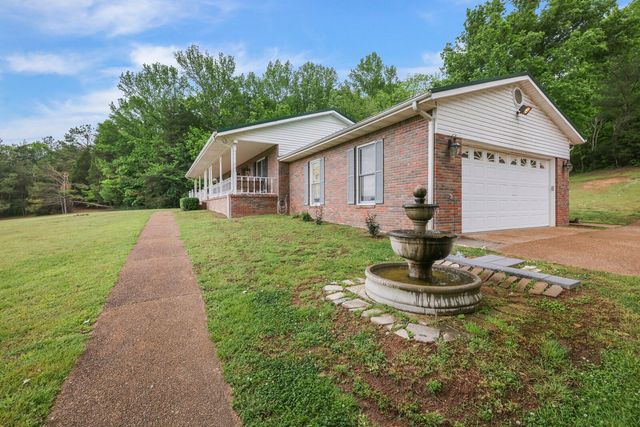 6268 Highway 100, W, Centerville, TN 37033